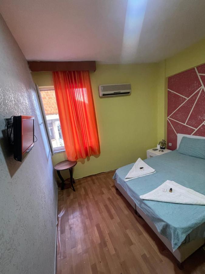 Ersoy Ak Pansiyon Antalya Luaran gambar